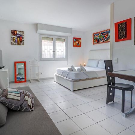 Los Globos Beach Studio By Hello Homes Sitges Dış mekan fotoğraf