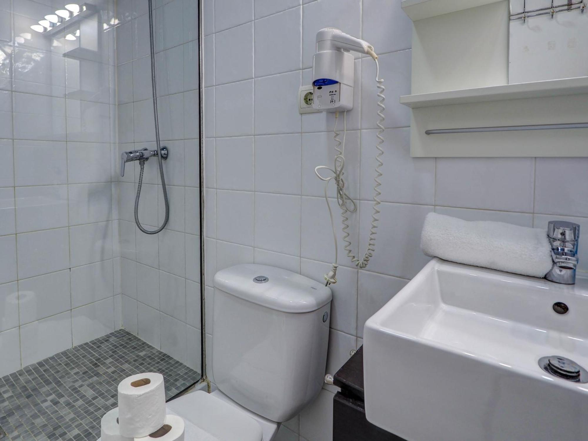 Los Globos Beach Studio By Hello Homes Sitges Dış mekan fotoğraf